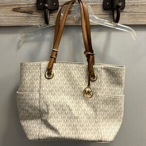 Michael Kors Tote